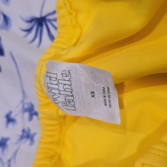 ❤️10/$30 Nwot wild fable yellow bikini bottoms - Picture 3 of 3